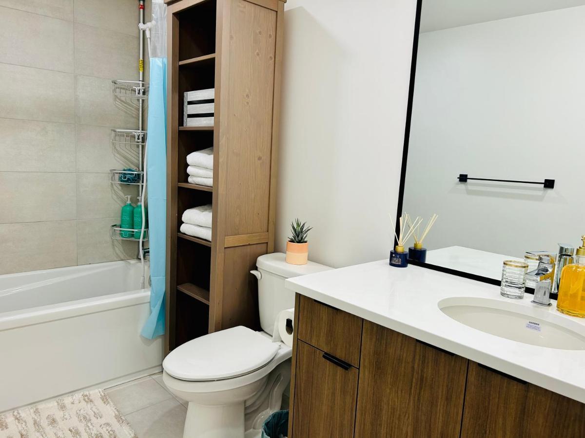 Victoria Private Studio Suite Colwood Exterior photo
